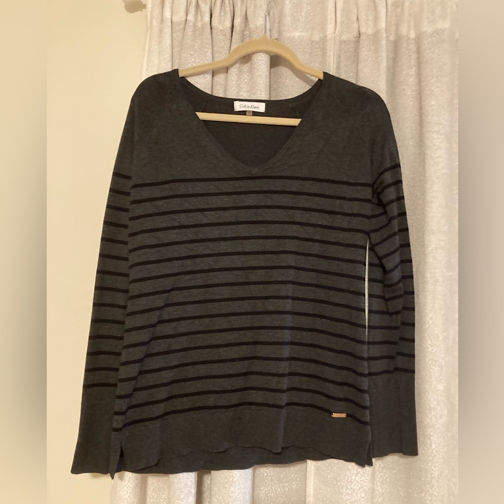 Womans striped Calvin klein sweater